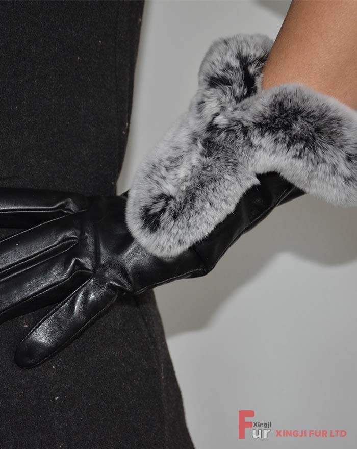 Sheepskin Glove with Rex Rabbit Fur