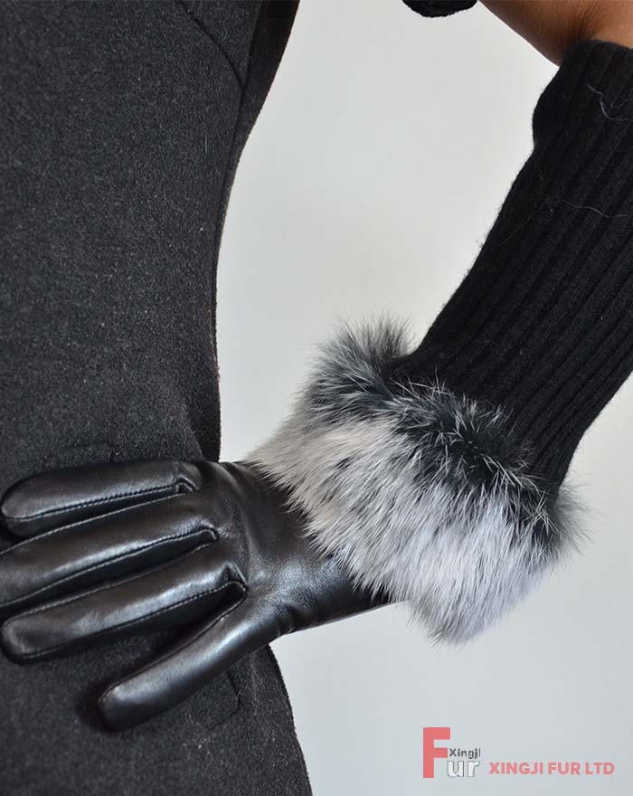 Sheepskin Glove with Rabbit Fur