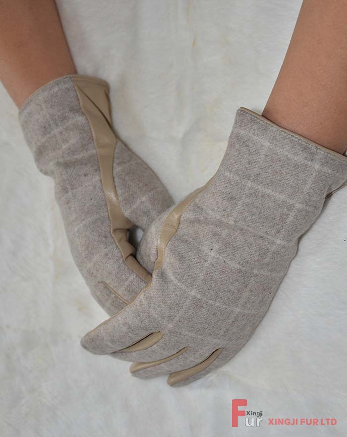 Sheepskin Glove for Lady