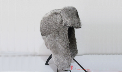 Cleaning method of rabbit fur hat 